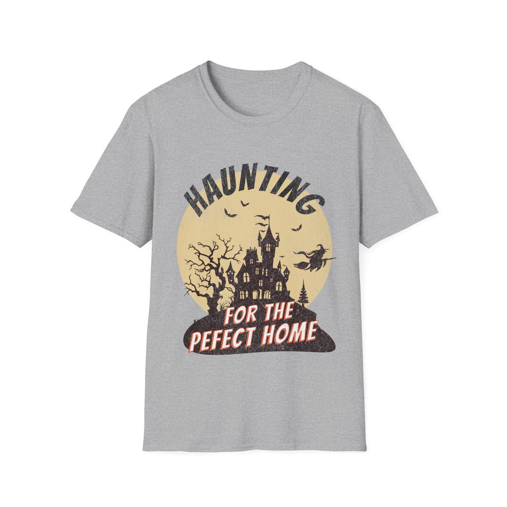 Haunting for the Perfect Home – Halloween Real Estate T-Shirt