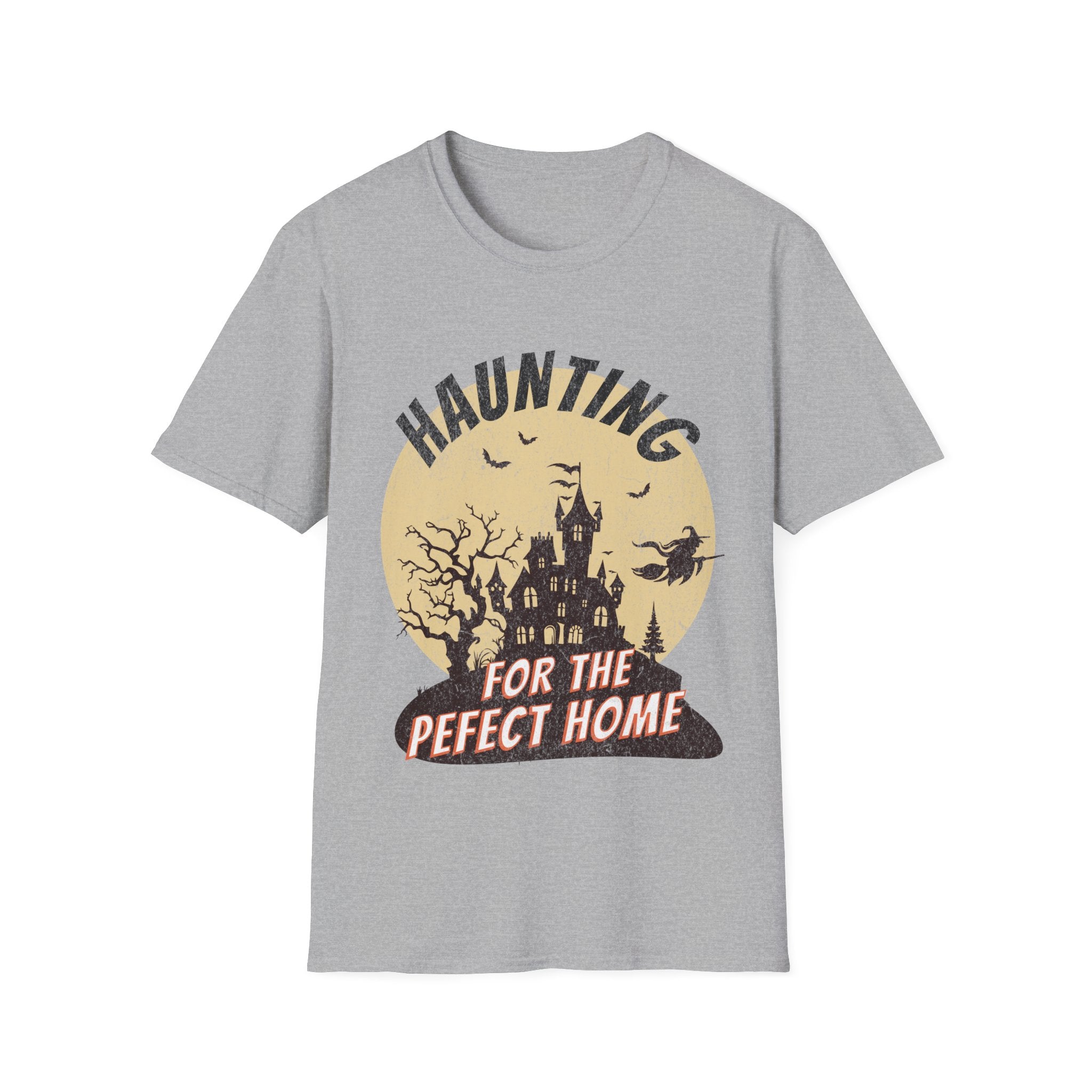 Haunting for the Perfect Home – Halloween Real Estate T-Shirt