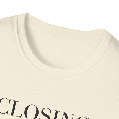 Closing Deels in High Heels - Women's Real Estate T-Shirt